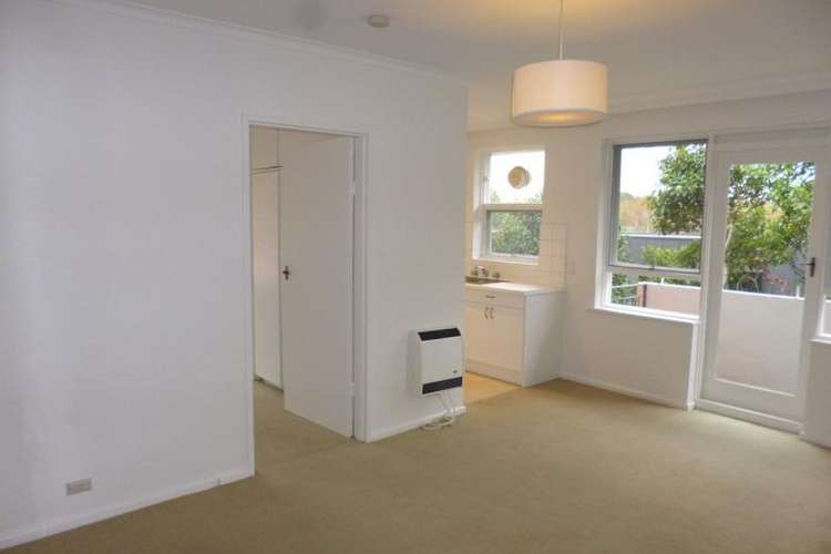 Second view of Homely apartment listing, 8/86 Ruskin Street, Elwood VIC 3184