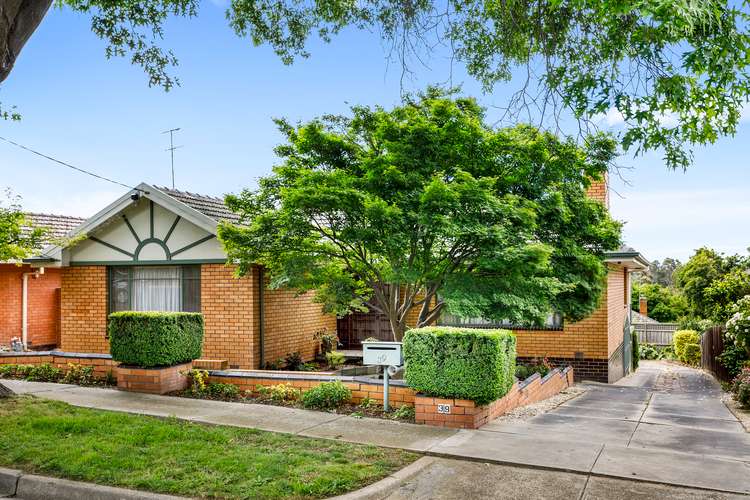 Main view of Homely house listing, 39 Lowan Avenue, Templestowe Lower VIC 3107