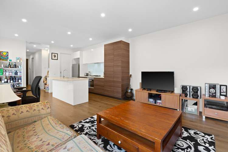 Second view of Homely unit listing, 2/101 Barmah Drive West, Wantirna VIC 3152