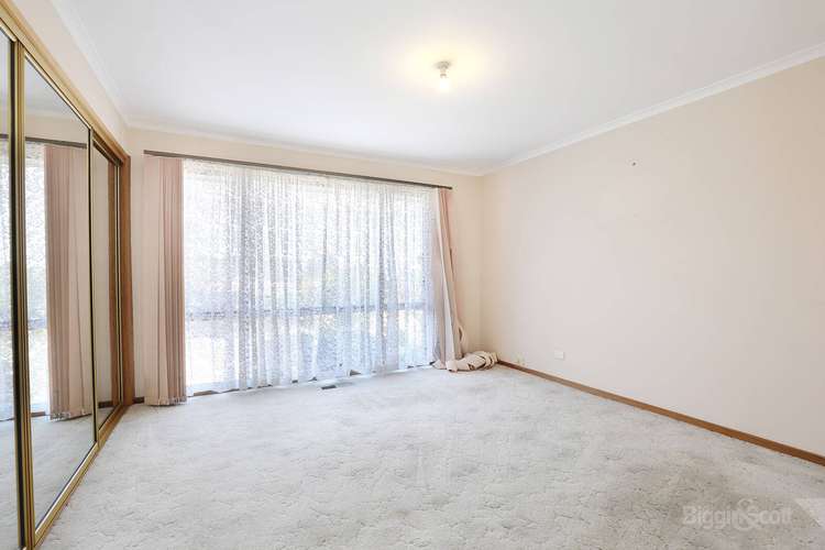 Fourth view of Homely house listing, 2 Georgette Crescent, Endeavour Hills VIC 3802