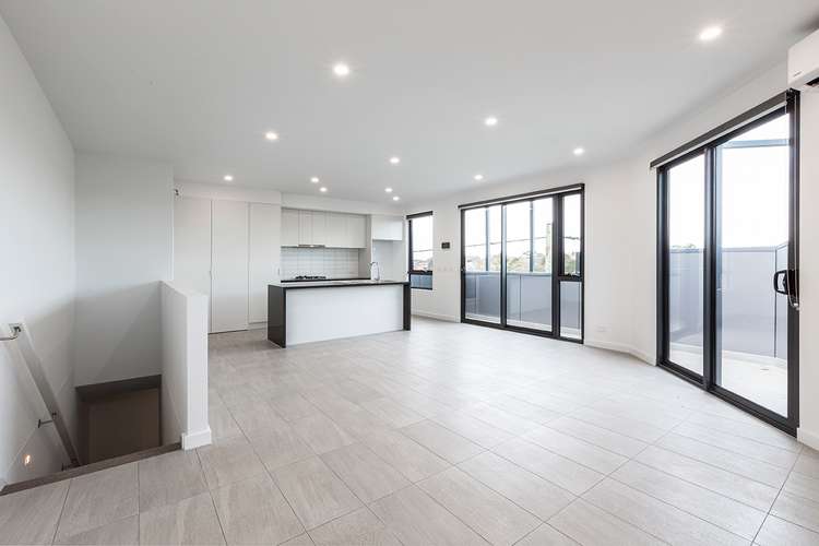 Main view of Homely townhouse listing, 1a Bendigo Avenue, Bentleigh VIC 3204