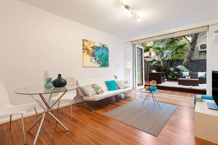 Main view of Homely apartment listing, 3/17 Dickens Street, Elwood VIC 3184