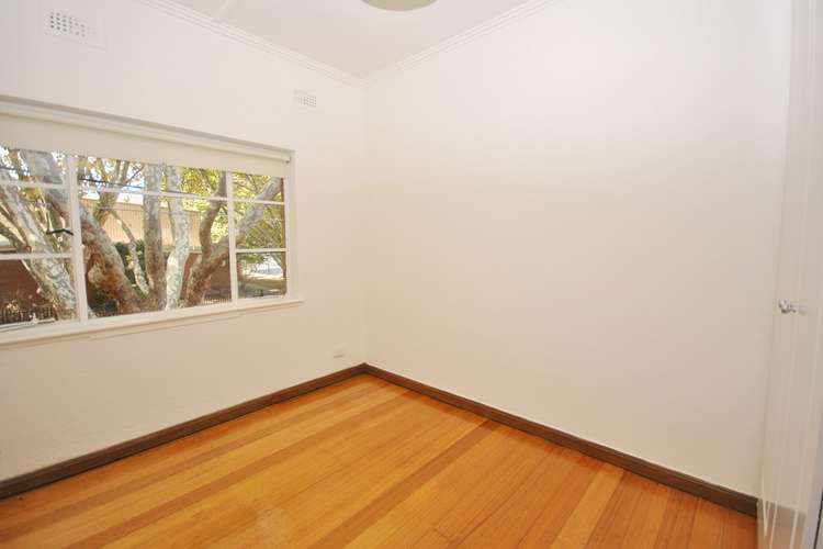 Fifth view of Homely apartment listing, 6/99 Glen Huntly Road, Elwood VIC 3184