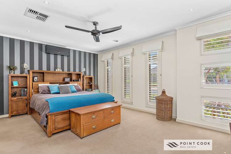 Fifth view of Homely house listing, 15 Whitlam Green, Point Cook VIC 3030