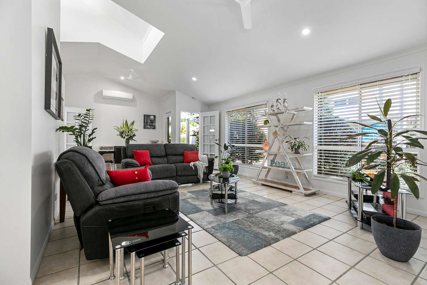 Main view of Homely unit listing, 2/34 James Street, Noosaville QLD 4566