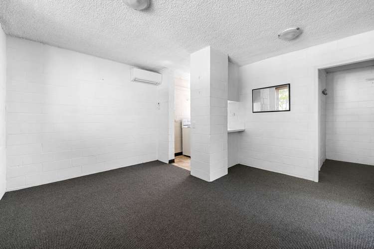 Third view of Homely apartment listing, 9/10 Mountain Street, South Melbourne VIC 3205