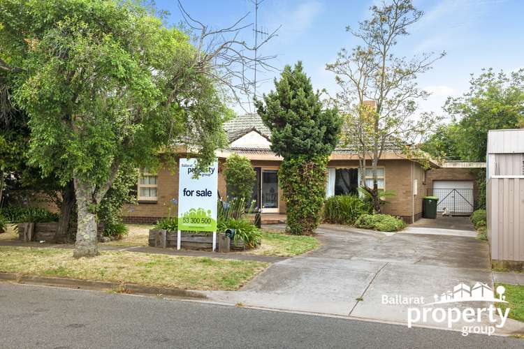Second view of Homely house listing, 2 Form Street, Wendouree VIC 3355