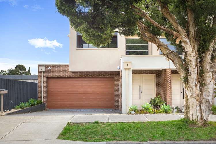 Main view of Homely townhouse listing, 9 Hotham Street, Templestowe Lower VIC 3107