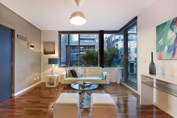 Third view of Homely apartment listing, 7/50 Johnston Street, Port Melbourne VIC 3207