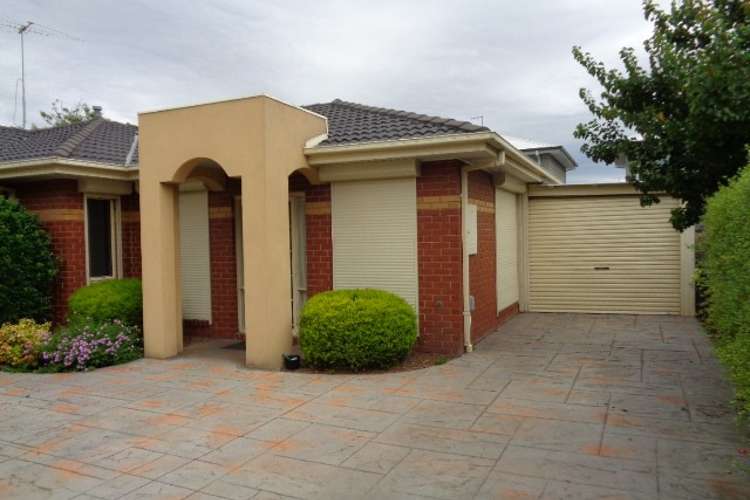 Main view of Homely unit listing, 2/5 Ramu Parade, Heidelberg West VIC 3081