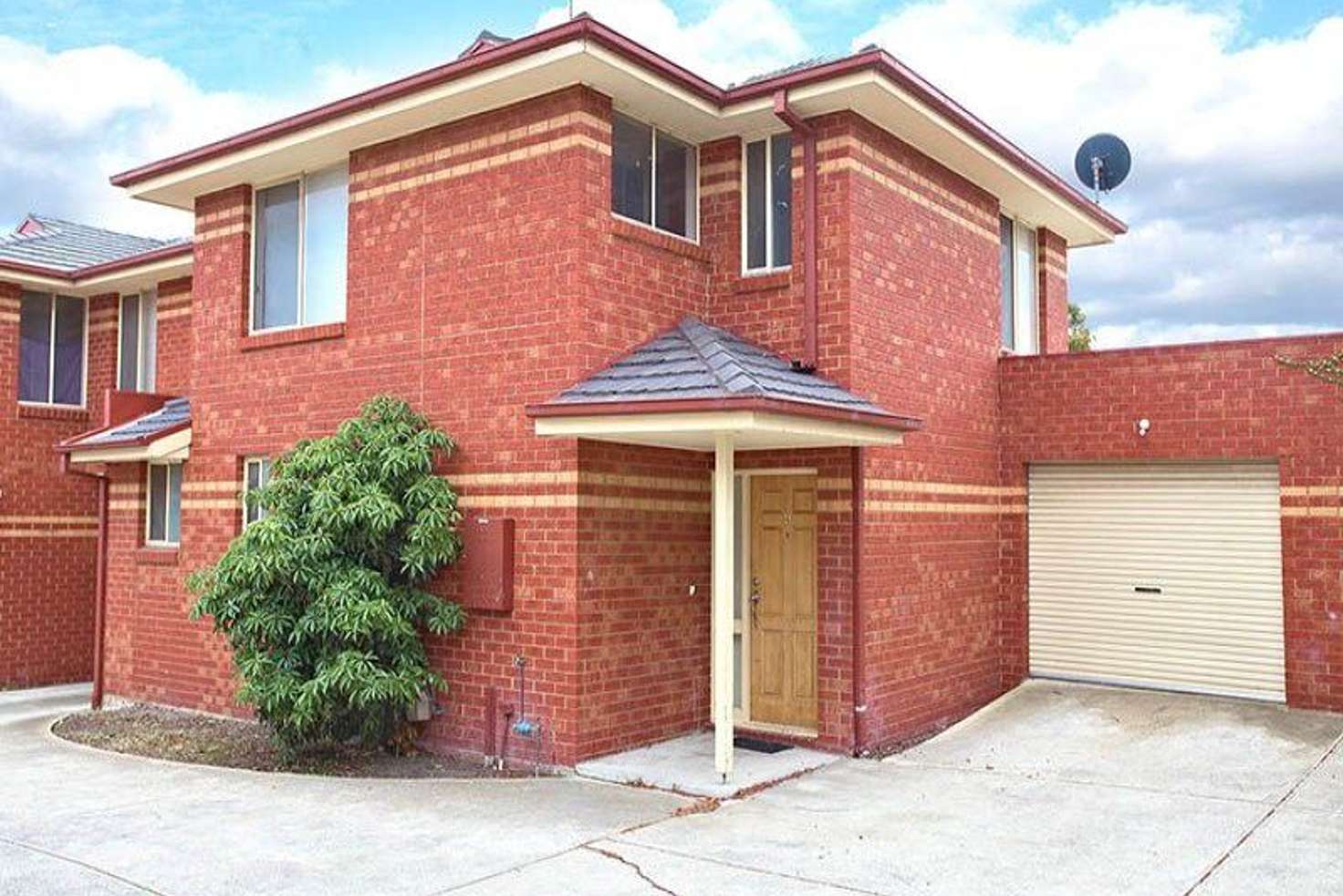 Main view of Homely townhouse listing, 4/17 Anderson Road, Sunshine VIC 3020