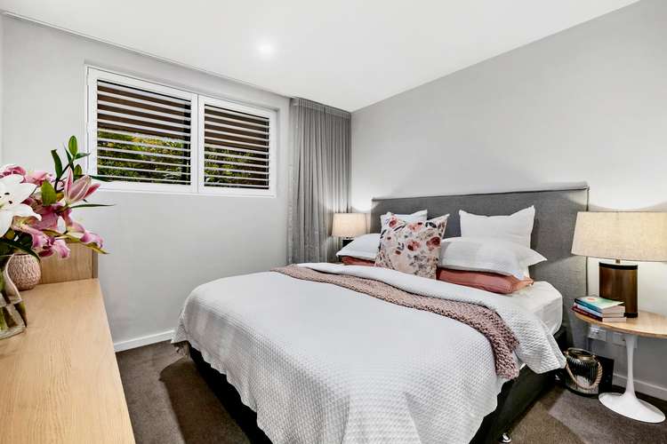 Fourth view of Homely apartment listing, 2/25 Belmont Avenue North, Glen Iris VIC 3146