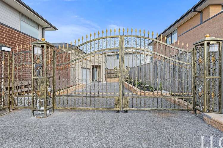 Second view of Homely house listing, 7 Grammar Parade, Wantirna VIC 3152