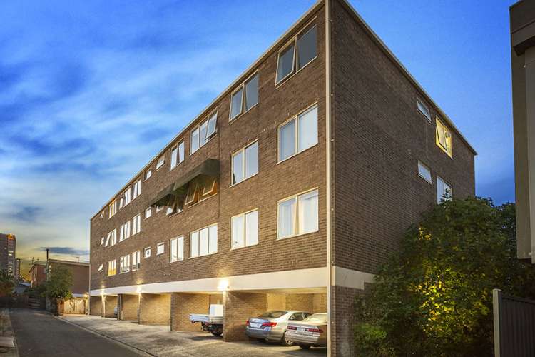 Main view of Homely apartment listing, 15/52 Baker Street, Richmond VIC 3121
