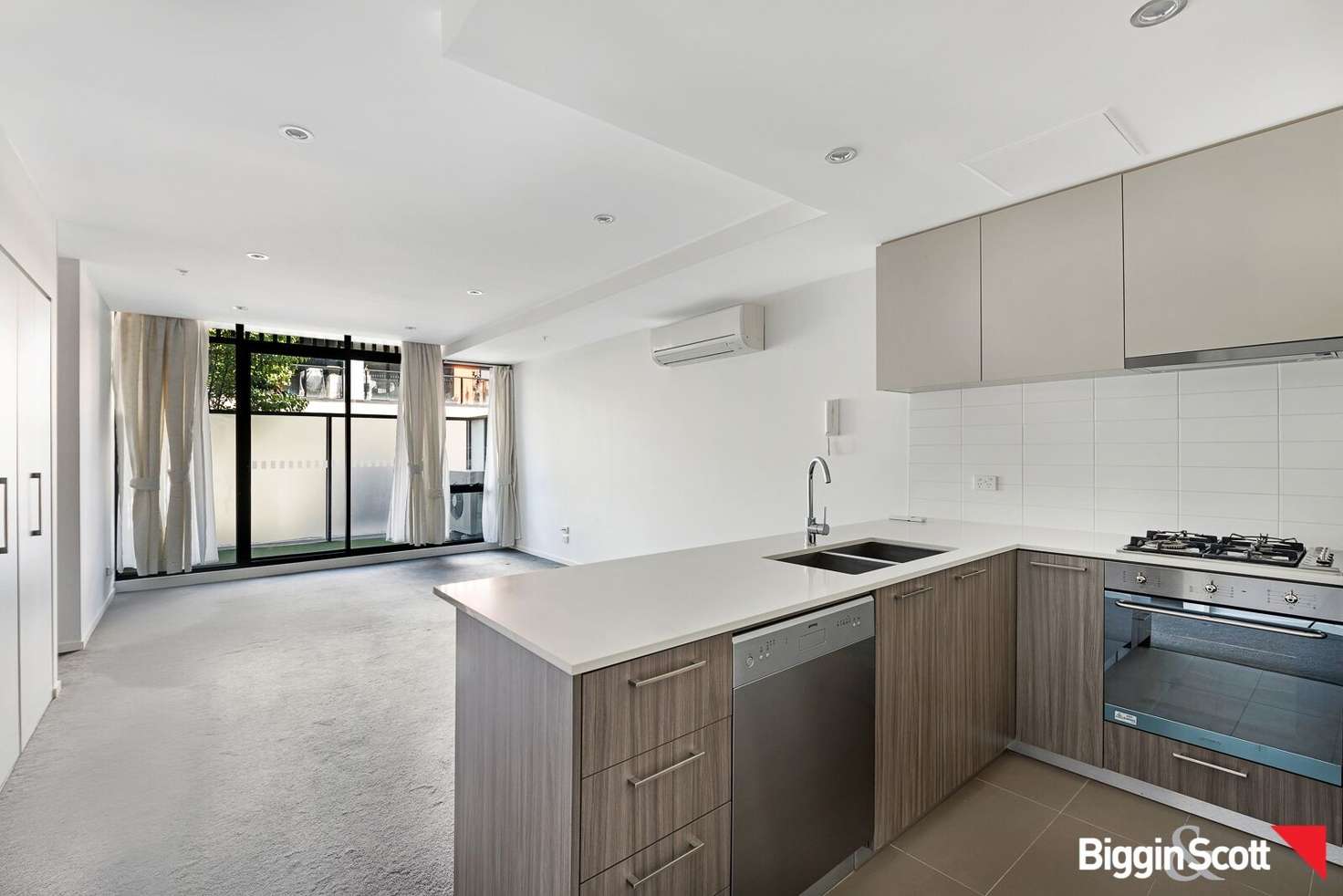 Main view of Homely apartment listing, 8/32 La Scala Avenue, Maribyrnong VIC 3032