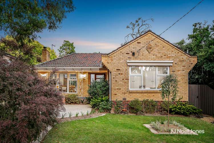 11 Oliver Avenue, Blackburn VIC 3130