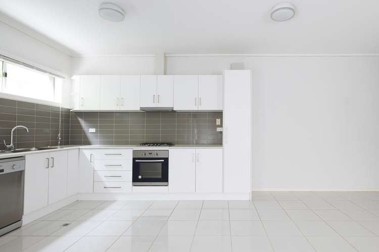 Third view of Homely villa listing, 4/16 Kingsville Street, Kingsville VIC 3012