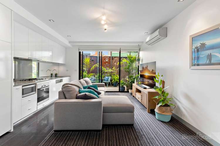 Second view of Homely apartment listing, 6/17 Robe Street, St Kilda VIC 3182