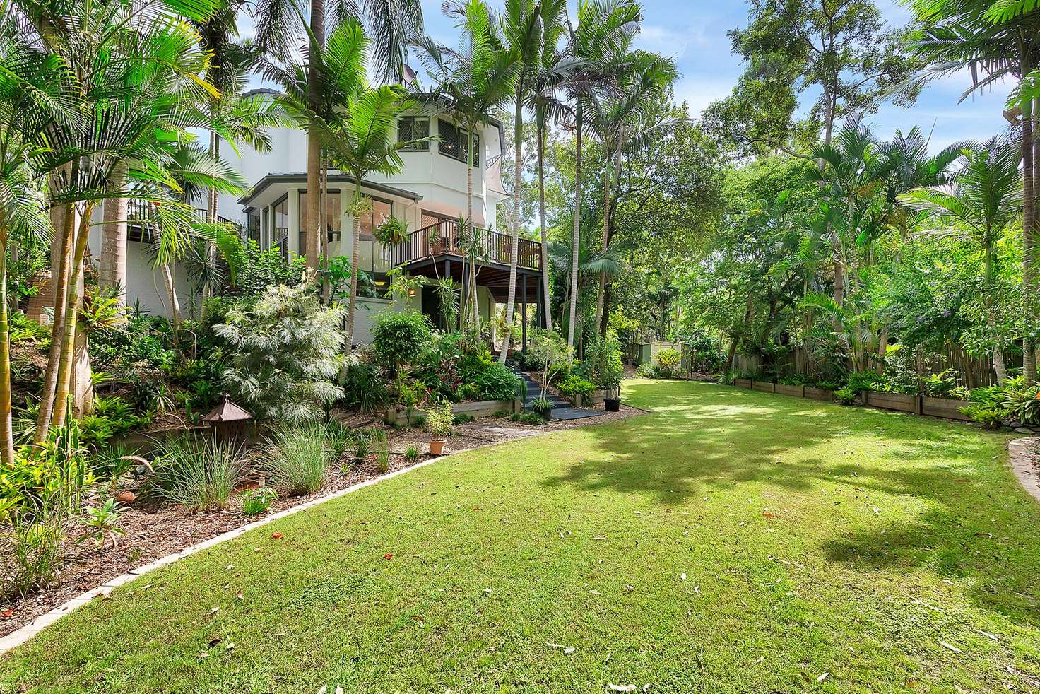 Main view of Homely house listing, 28 Sherborne Place, Chapel Hill QLD 4069