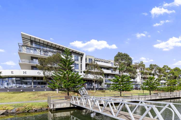 204/55 Cumberland Drive, Maribyrnong VIC 3032