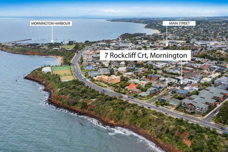 Second view of Homely house listing, 7 Rockcliff Court, Mornington VIC 3931