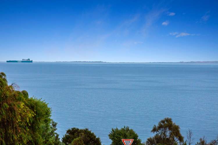 Third view of Homely house listing, 7 Rockcliff Court, Mornington VIC 3931
