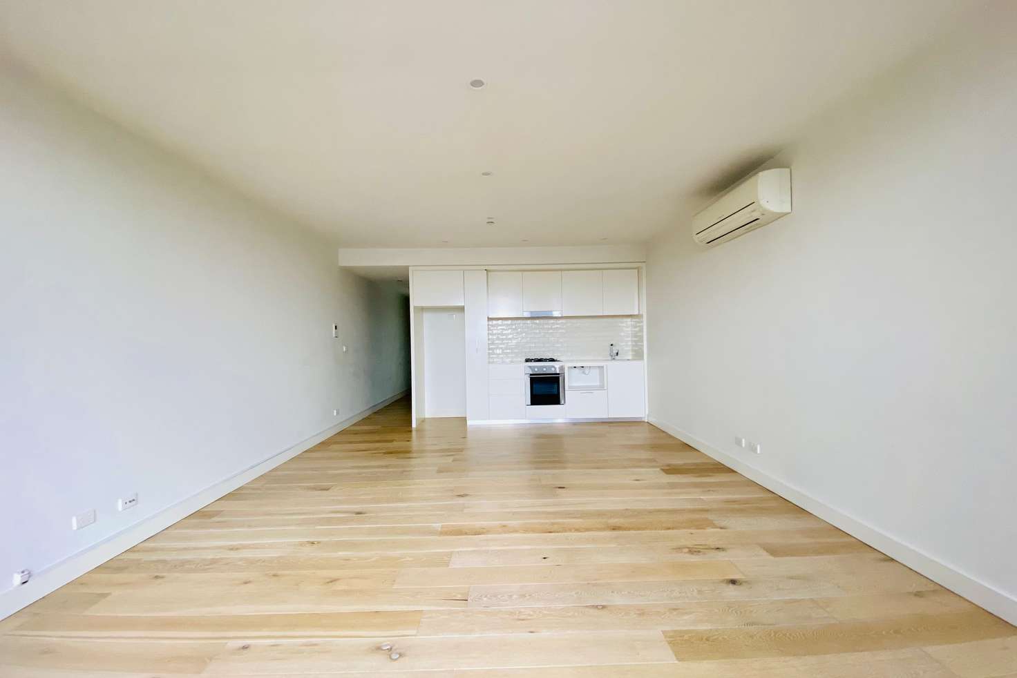 Main view of Homely apartment listing, 204/136 Murray Street, Caulfield VIC 3162