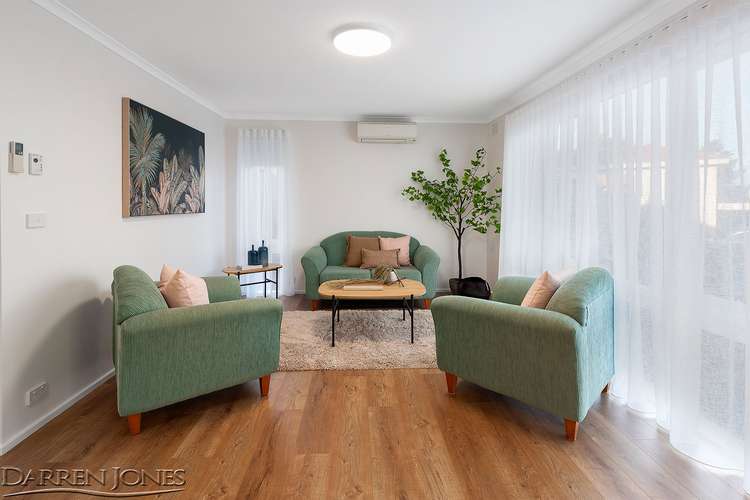 Second view of Homely house listing, 5 Beela Close, Greensborough VIC 3088