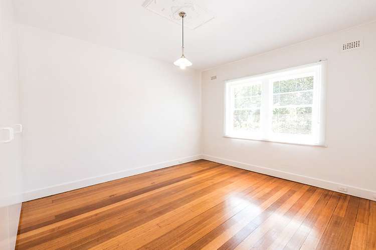Third view of Homely apartment listing, 8/14 Robe Street, St Kilda VIC 3182
