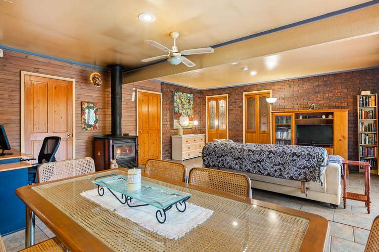 Fifth view of Homely house listing, 187 Cambridge Road, Mooroolbark VIC 3138