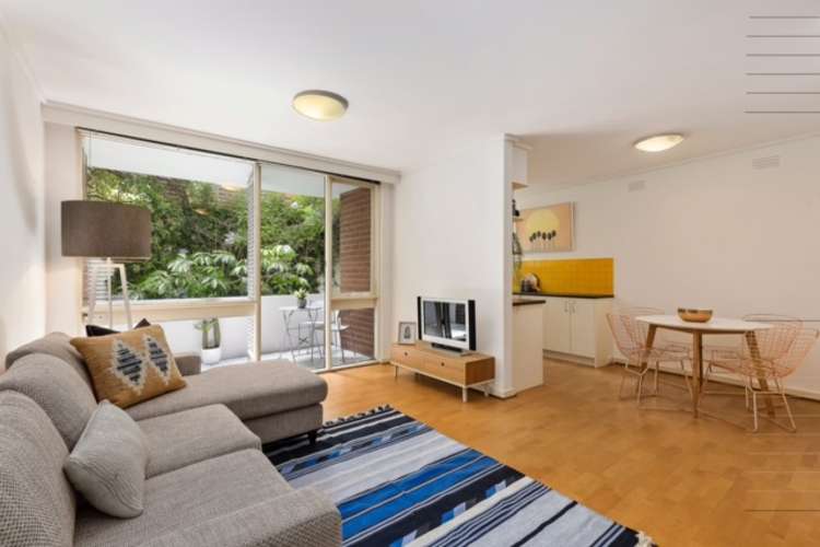 Third view of Homely apartment listing, 26/19 Robe Street, St Kilda VIC 3182