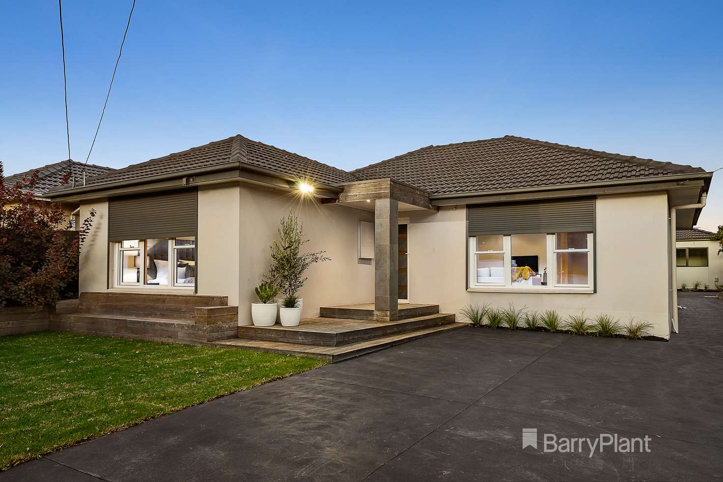 Main view of Homely townhouse listing, 1/20 Southern Road, Mentone VIC 3194