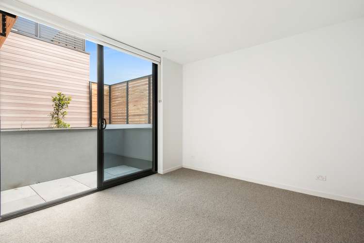 Fourth view of Homely apartment listing, 4/281 Tooronga Road, Glen Iris VIC 3146