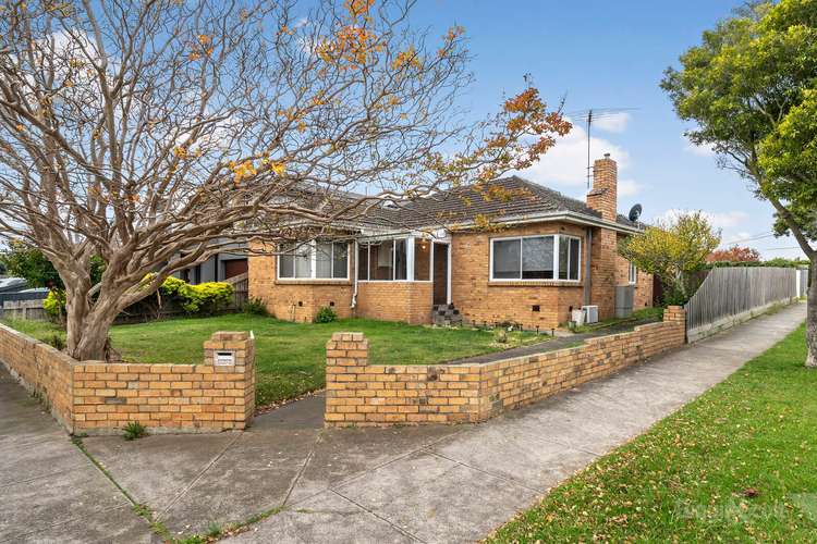 Second view of Homely house listing, 2 Tambet Street, Bentleigh East VIC 3165