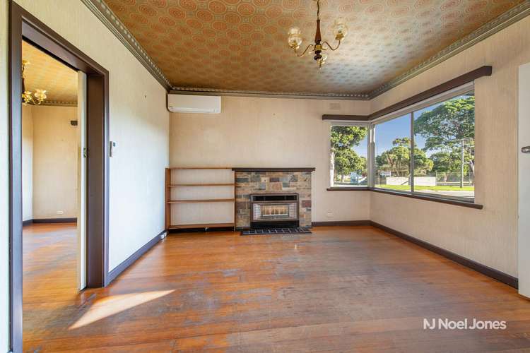 Sixth view of Homely house listing, 12 Romney Court, Mount Waverley VIC 3149