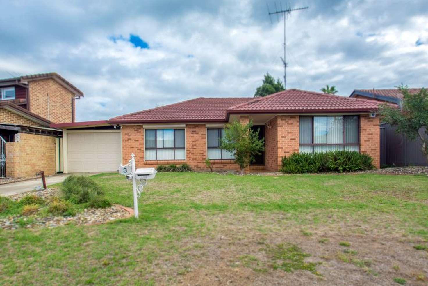 Main view of Homely house listing, 3 Horseshoe Circuit, St Clair NSW 2759