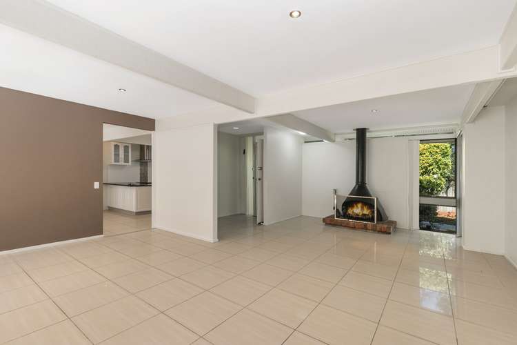 Third view of Homely house listing, 5 Citron Court, Bellbowrie QLD 4070