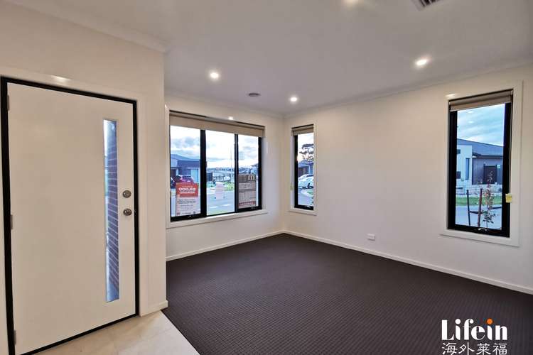 Fifth view of Homely house listing, 33746/152 Grevillea Street, Craigieburn VIC 3064