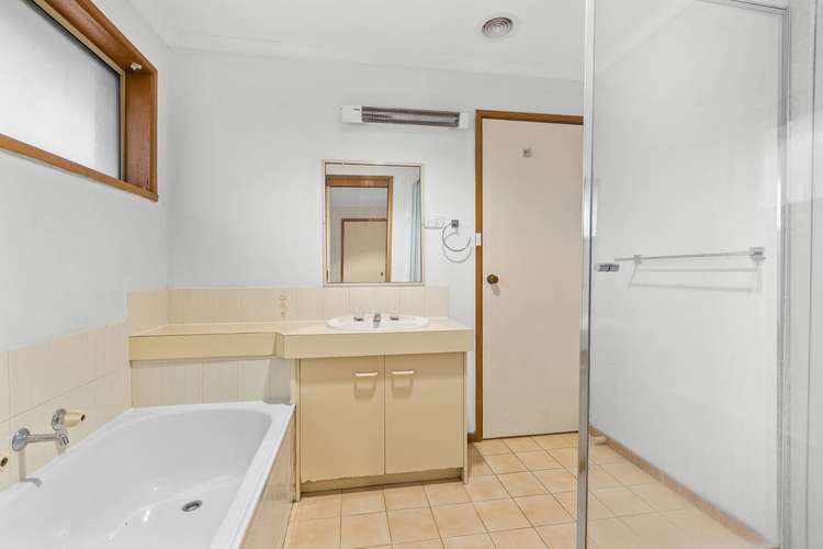 Sixth view of Homely unit listing, 2/17 Florence Avenue, Berwick VIC 3806