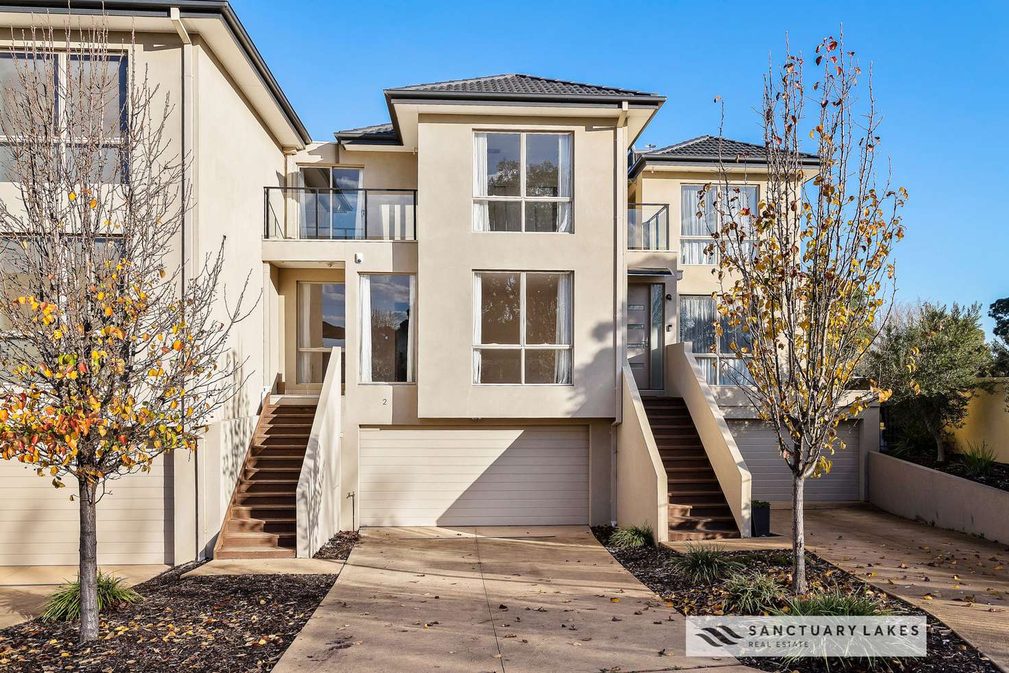 Main view of Homely townhouse listing, 2/1-9 Eagleview Place, Sanctuary Lakes VIC 3030