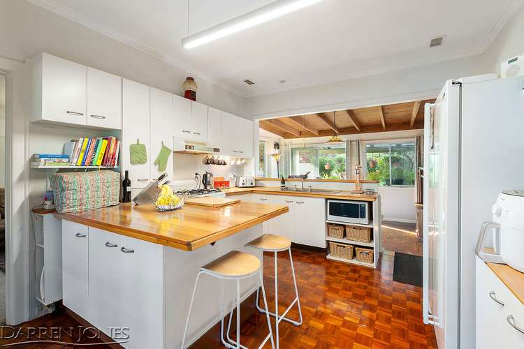 Fifth view of Homely house listing, 10 Beaconsfield Road, Briar Hill VIC 3088