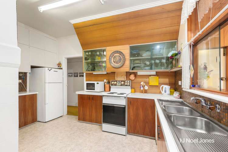Third view of Homely house listing, 3 Grigg Avenue, Vermont VIC 3133