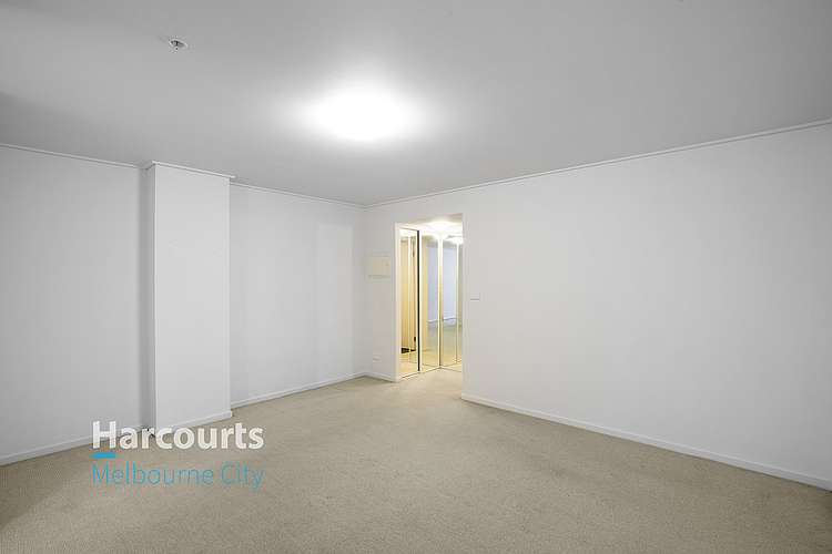 Fifth view of Homely apartment listing, 6/562 Little Bourke Street, Melbourne VIC 3000