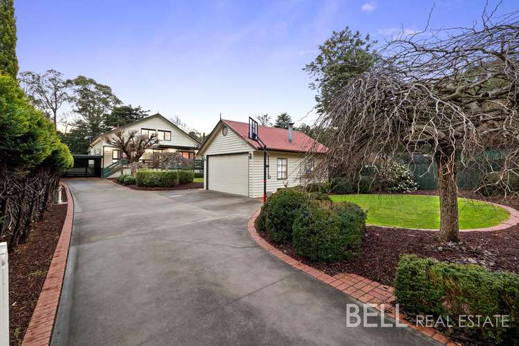 Second view of Homely house listing, 8 Aileen Avenue, Montrose VIC 3765