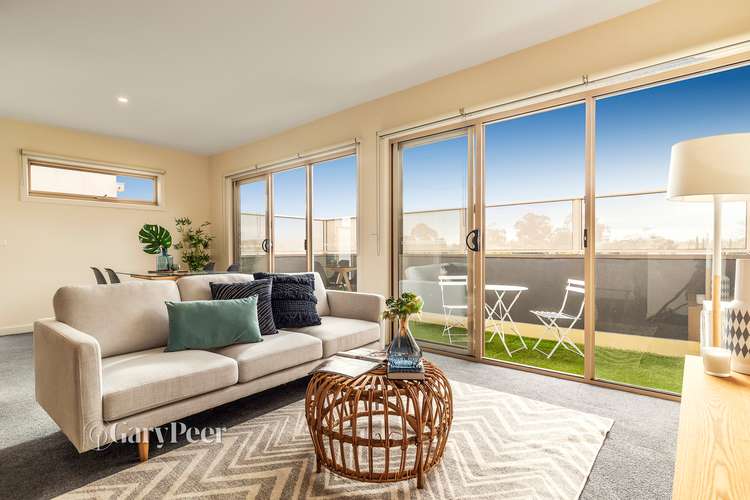 Main view of Homely apartment listing, 15/225 Koornang Road, Carnegie VIC 3163