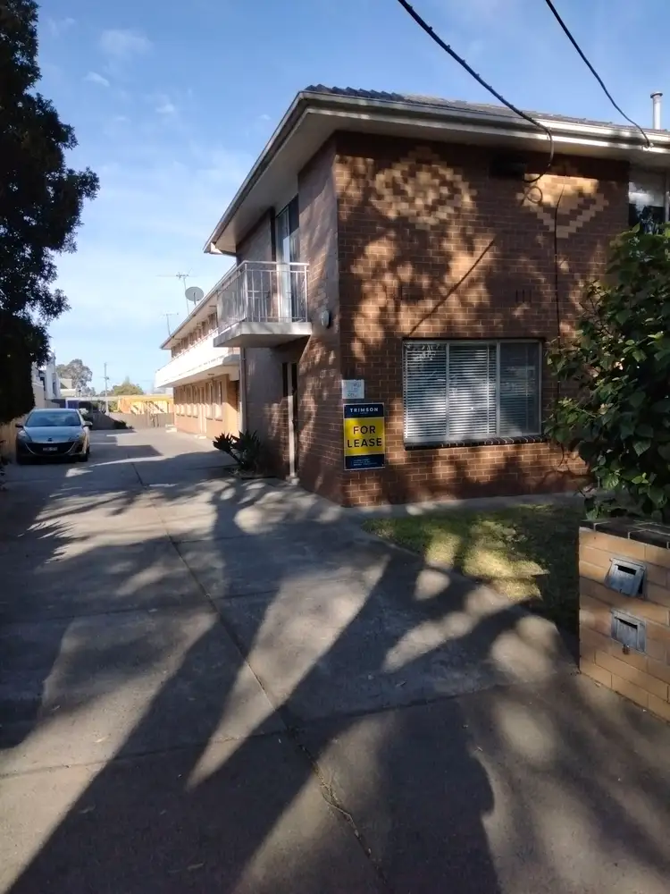 15 Hampton Parade