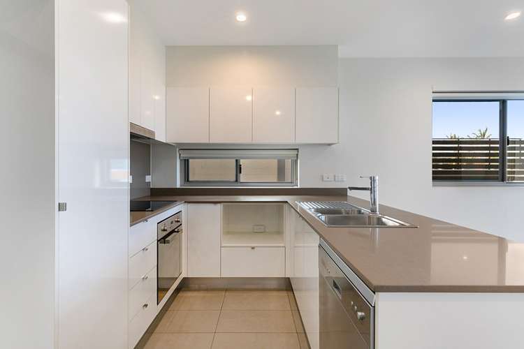 Second view of Homely unit listing, 6/1049 Wynnum Road, Cannon Hill QLD 4170