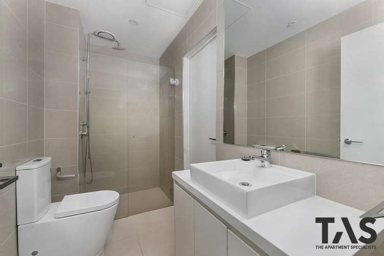 Fifth view of Homely apartment listing, 210/33 Racecourse Road, North Melbourne VIC 3051