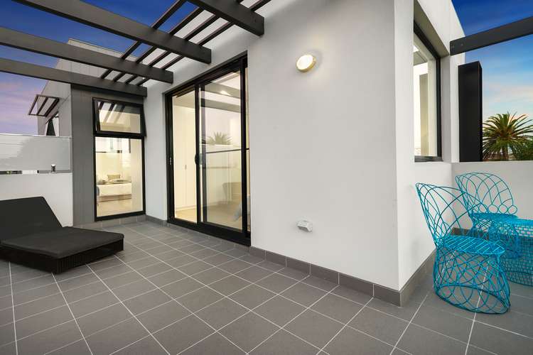 Sixth view of Homely townhouse listing, 1/213 Station Street, Edithvale VIC 3196