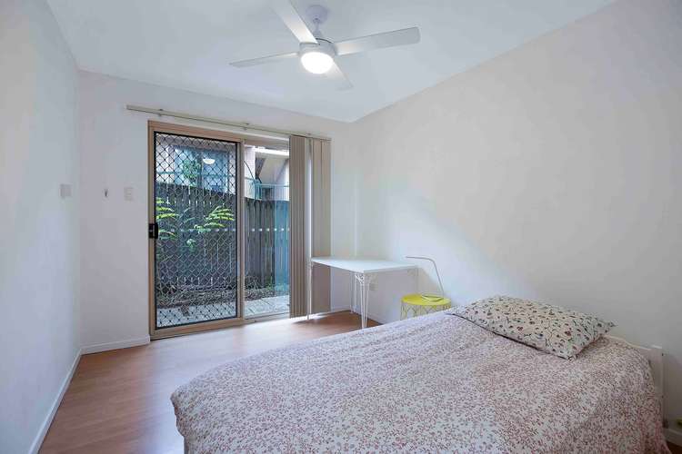 Fourth view of Homely unit listing, 2/24 Alpha Street, Taringa QLD 4068